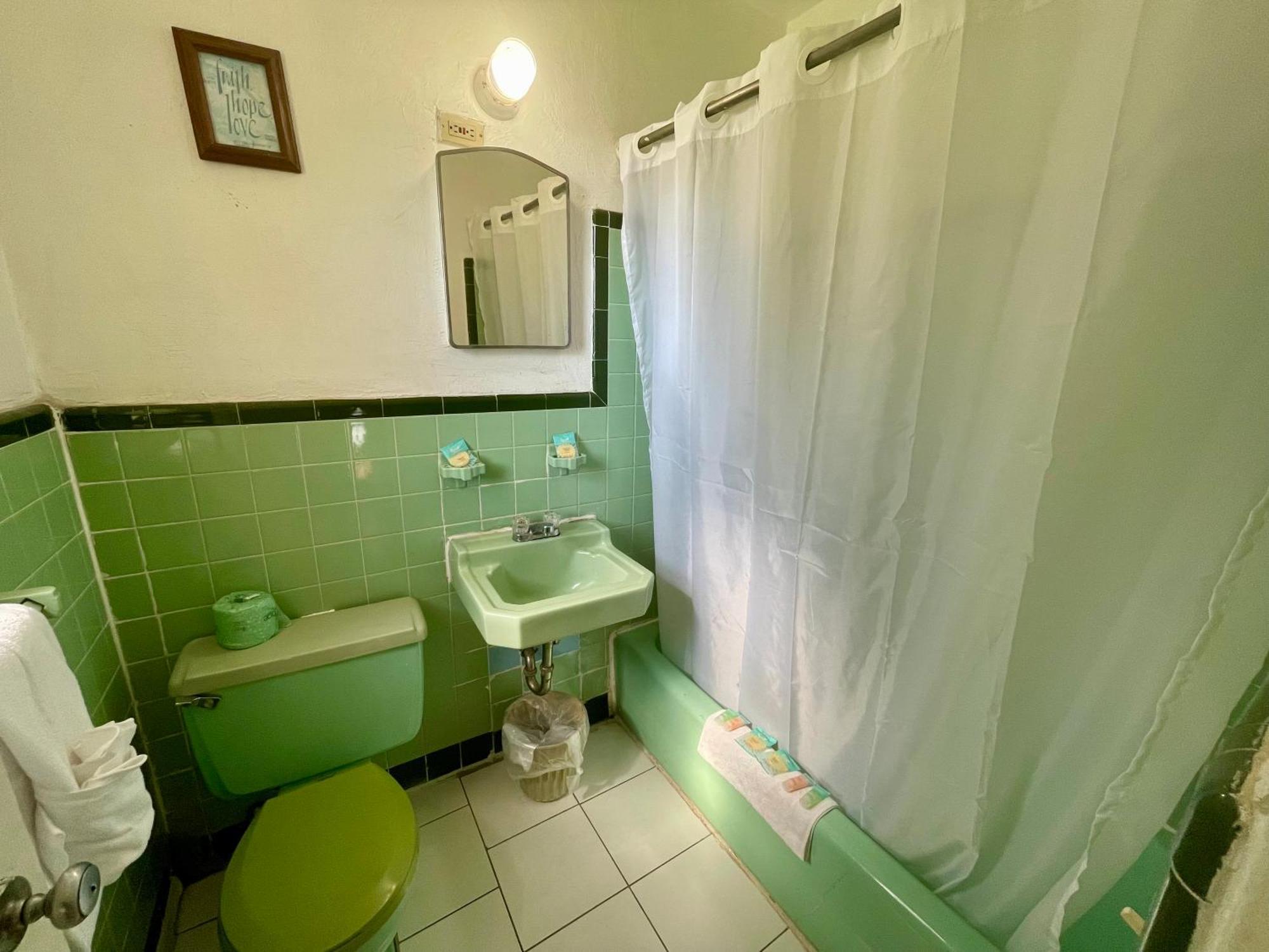 Ocean Holiday Motel Дейтона-Біч Екстер'єр фото